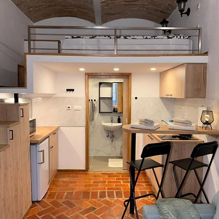 Zenroom Apartments 卢布尔雅那 外观 照片