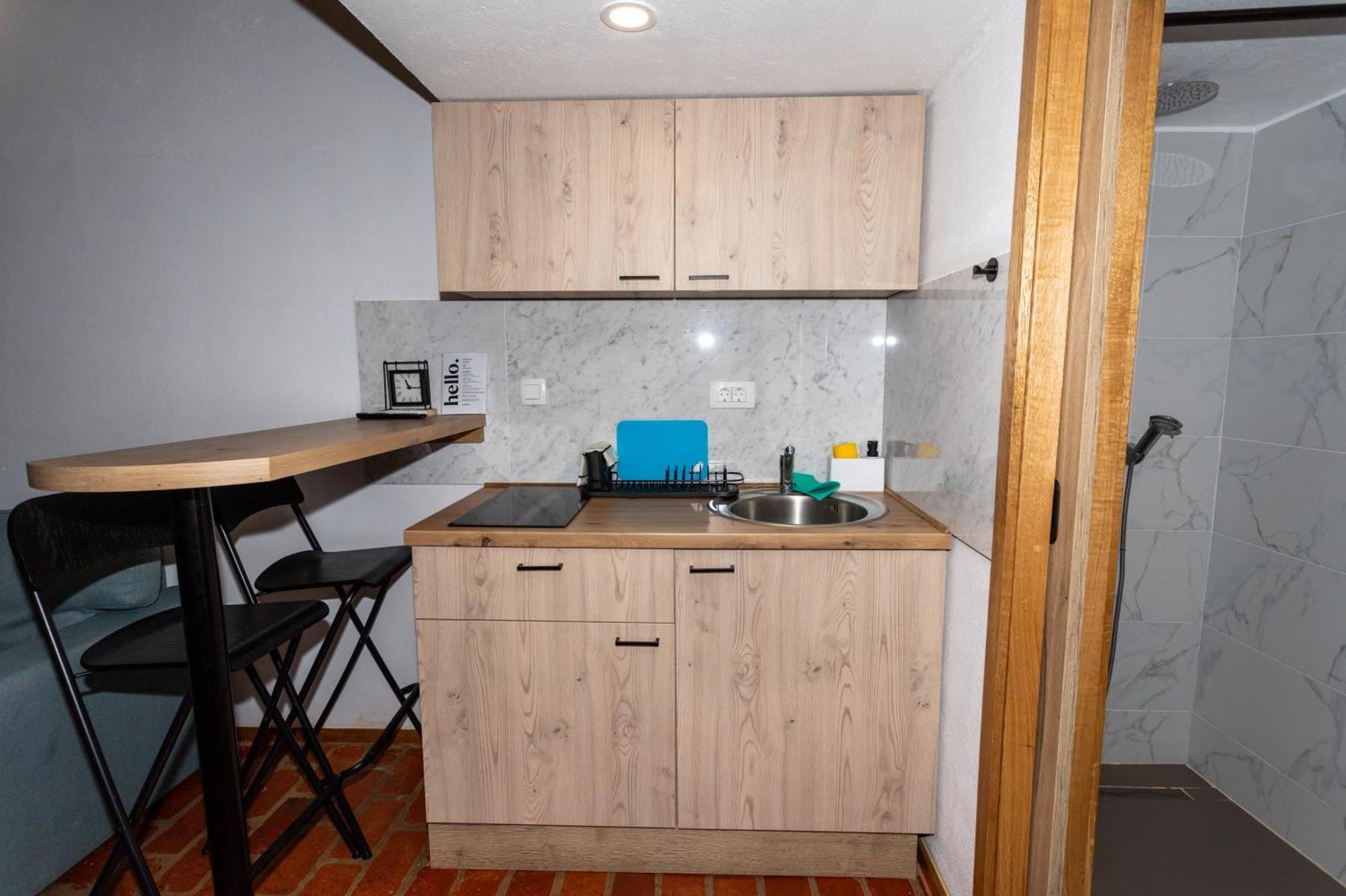 Zenroom Apartments 卢布尔雅那 外观 照片